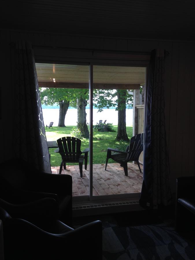 Auberge Les Blancs Moutons Saint-Laurent-de-l'ile d'Orleans Экстерьер фото